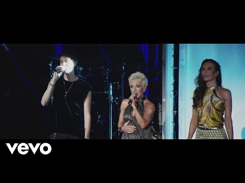 Video thumbnail for Vivimos Siempre Juntos  (En Vivo Entre Amigos)