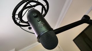 Blue Microphones Yeticaster - відео 1