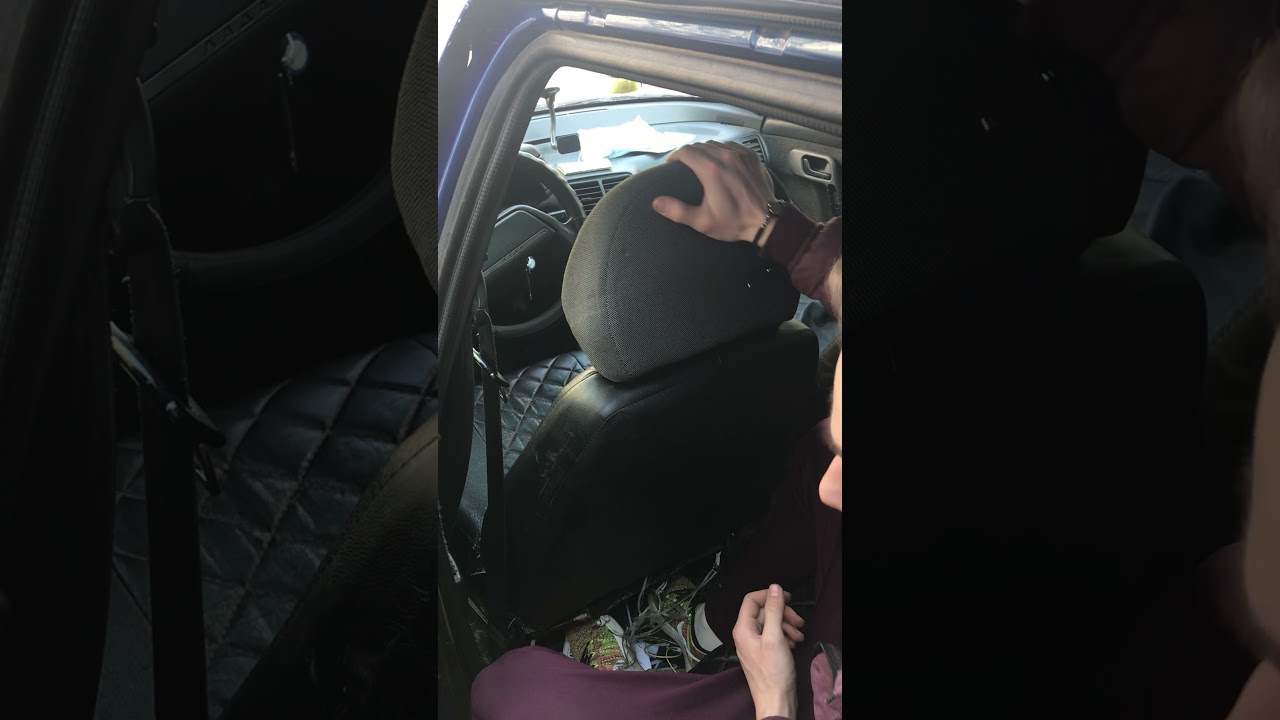 как снять передние подголовники ваз 2110
