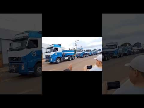 Supercarga de quase 700 toneladas chama atenção durante passagem pela BR-262