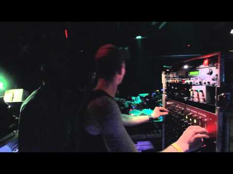 Ubik Sound system & Nello B play Indica Dubs @ Dubquake festival #2 / La Makhno