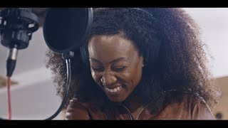 Mark Knight &amp; Beverley Knight (ft. London Community Gospel Choir) - Everything&#39;s Gonna Be Alright