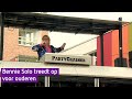 Autistische fan regelt optredens Bennie Solo voor ouderen