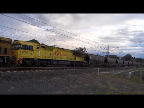 6002 / 6008 leading and 6004 trailing Aurizon loaded coal MC54 - 23/8/21