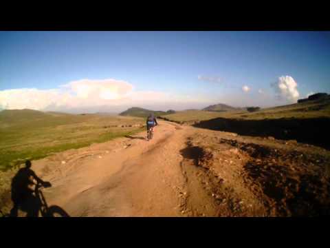 coborare Babele - Piatra Arsa , cu bicicleta hardtail ....