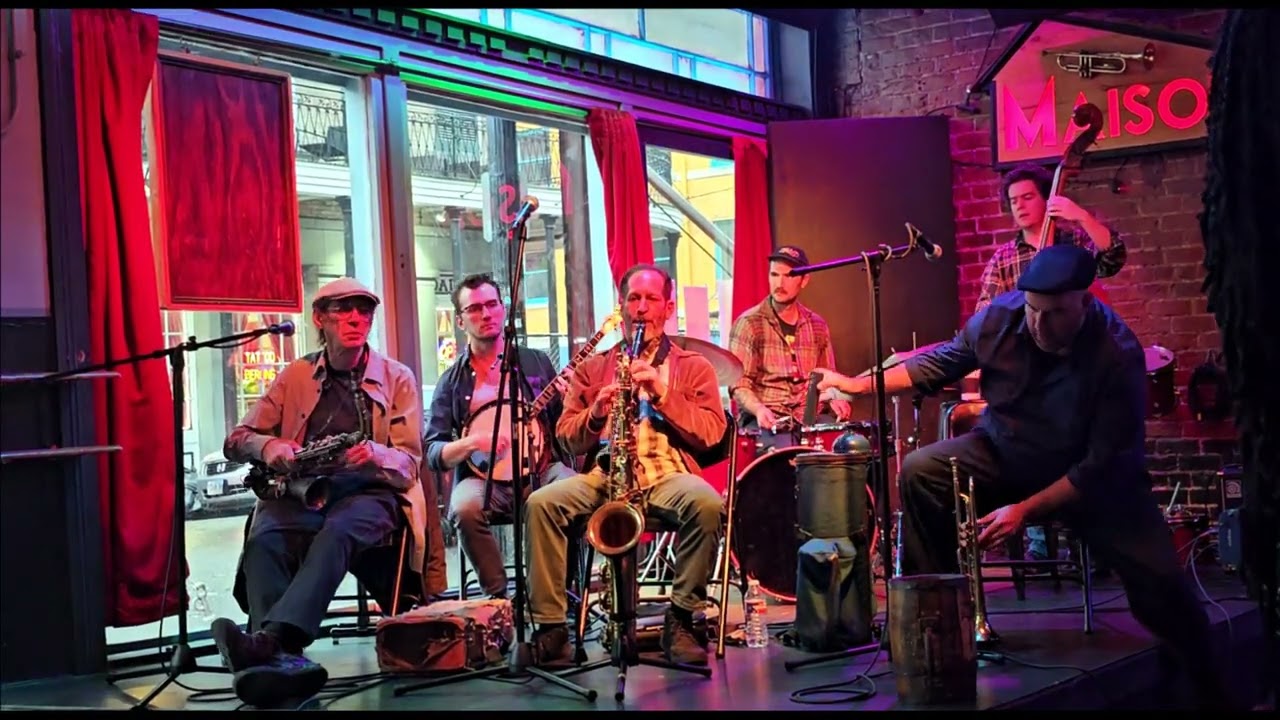 Promotional video thumbnail 1 for Paradise Jazz Band