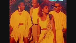 La Rue - I Want Your Love (12" Club Mix)