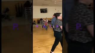 Download lagu Old Coyote dance moves. MUST WATCH mp3