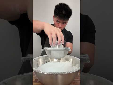 Flour secrets from a master baker! #shorts