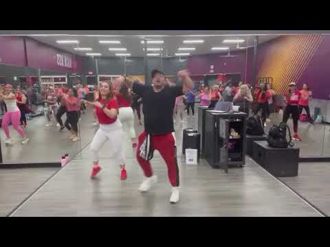 Agua Noche Remix: Yulien Oviedo