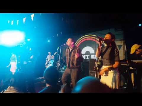 GREG LEE & JESSE WAGNER BACKED BY THE KINKY COO COO'S