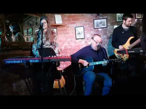 Outliers- (Boo Hewerdine & Jenny Sturgeon)-Bell Book and Candle ( Birmingham 13.02.24)