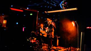 Nick &amp; June - Annie Hall (live im Grünen Jäger, Hamburg, 23.04.2014)