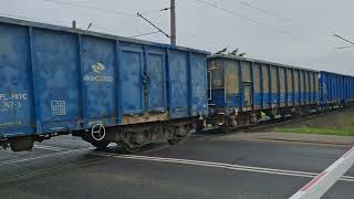 ET22-1209 + ET22-1060 ze składem węglarek w Krotoszynie 4K 22.10.2025