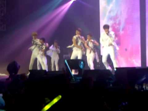 [fancam] 130831 Infinite One Great Step in Jakarta - Man In Love