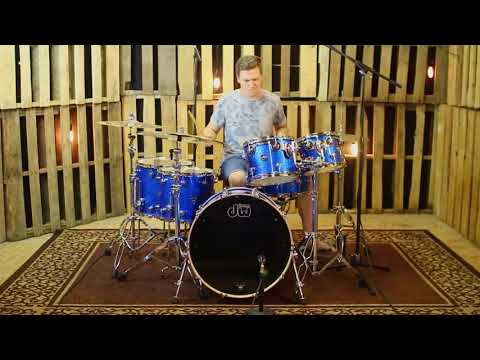 DW Performance Blue Sparkle Drum Set - 22, 10, 12, 14, 16, 6.5x14