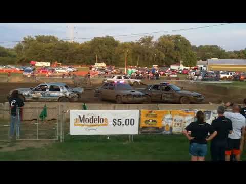 DEMO DERBY POLICE CARS