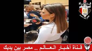 الدكتورة سحر نصر وزيرة الاستثمار والتعاون الدولي تدلى بصوتها فى الاستفتاء التعديلات الدستورية2019
