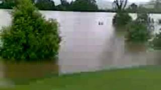 preview picture of video 'Murwillumbah flood may 2009'