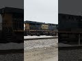 5 Locomotives & A Horn Salute?  What Could Be Better?  CSX Train In Cincinnati Ohio
