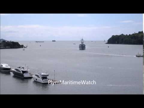 HMS Tyne entering Devonport Naval Base