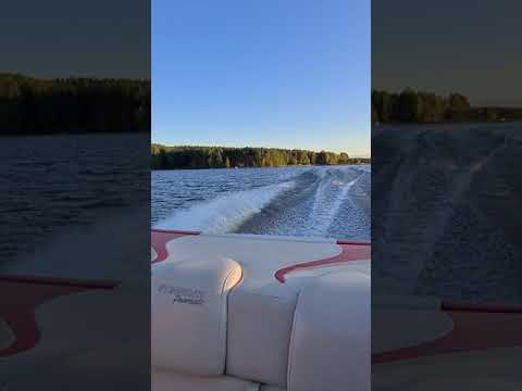 stingray 230sx 496 Ho on lake runn in sweden