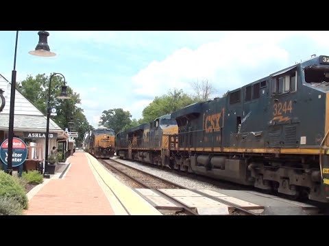 CSX M418 w/CSXT 3267 NB Meets CSX I031 w/CSXT 917 SB in Ashland, VA 07/18/2025