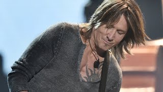 Keith Urban Fan Grabs a Guitar and ... WOW!