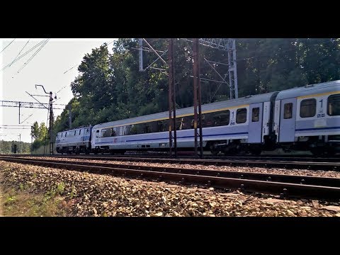 Wakacyjny 13 wagonowy IC Mieszko w Gdyni