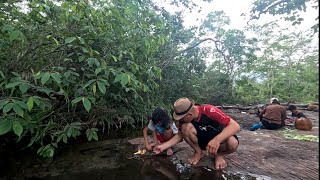 ແກງເຫັດເຜາະ//แกงเห็ดเผาะ Dong Una