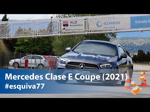 Mercedes Benz E Coupé (2021) – Maniobra de esquiva ( Moose test) y eslalon  | km77.com