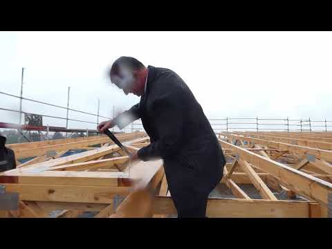 Richtfest an der 2. Kamenzer Oberschule - LAUSITZWELLE