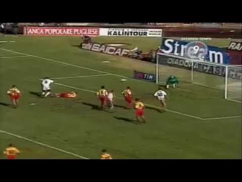Serie A 1999-2000, day 01 Lecce - Milan 2-2 (Weah, Savino, Shevchenko, C.Lucarelli)