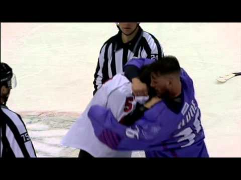 Mitchell Heard vs Richard Clune