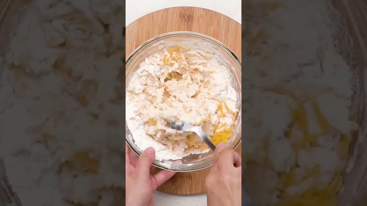 Biscuick Cheddar Biscuit