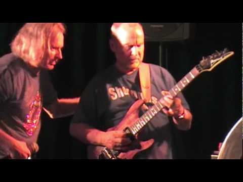 Zins-Wulle bekam Geld geschenkt von Bank: Zinsen halb so ...