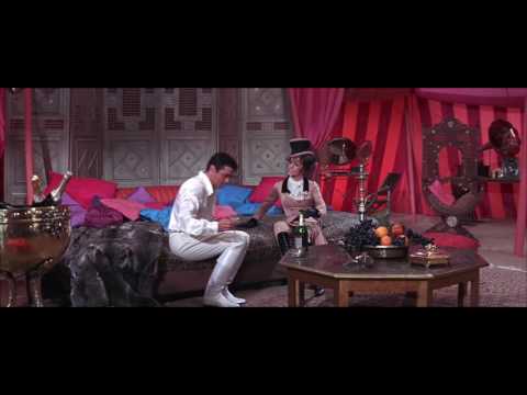 The Great Race  (1965)  Maggie instructs the Great Leslie