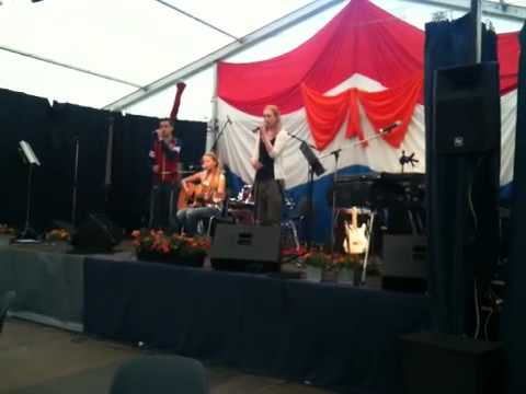 Laura, Josje, Marcel