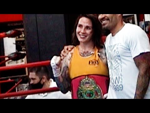 Nicole Malpeso / Jillian Petroglia : elite boxing. 3 rounds