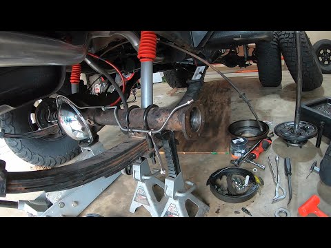 Jeep CJ7 Update 69 - AMC 20 Inner Axle Seal Replacement