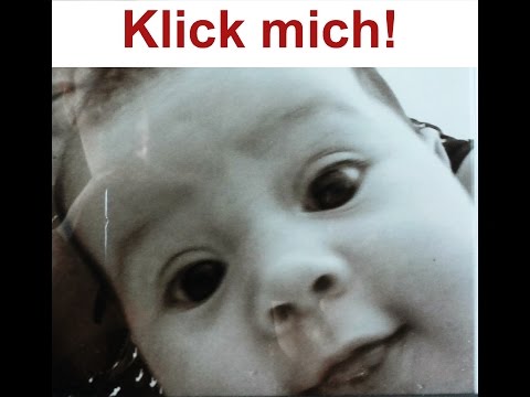 Süsses Baby isst Brei und macht  lustige Grimassen Lachen Garantiert :o)