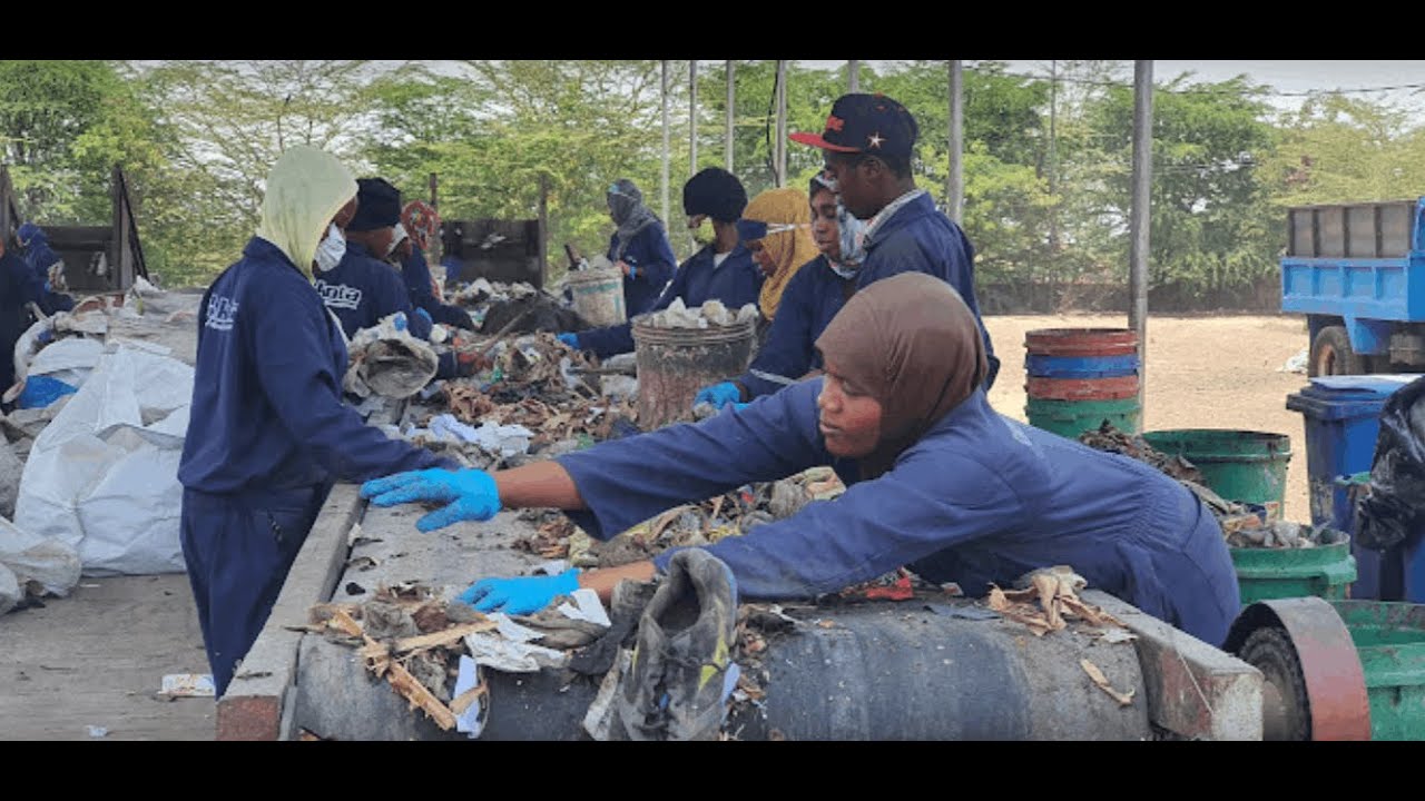 Revolutionizing Waste Management in Tanzania: A company's Zero-Waste Mission!