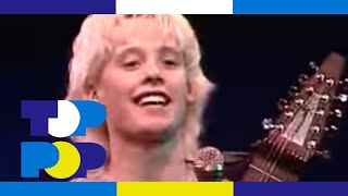 Kajagoogoo - The Lion&#39;s Mouth • TopPop