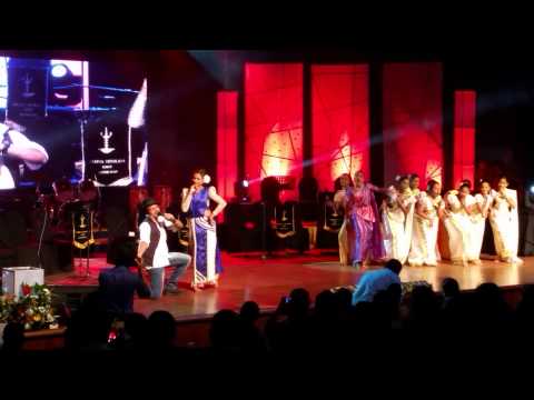 Gomara Mala (ගෝමර මාලා) Live Performance at Visahka - Dushyanth Weeraman