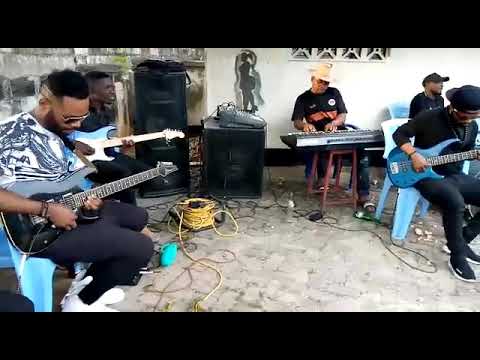 YOKA SON SEBEN YA MOTO MOKO