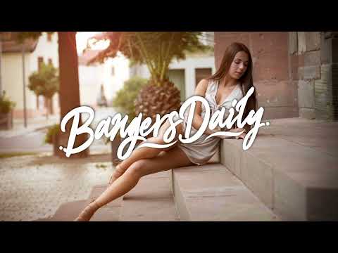 Ava Pearl - All Eyes On Me (feat. Mally Mall) (RnBass)