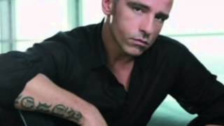 Eros Ramazzotti - Alla Fine... Del Mundo (ITA vs. ESP Version)