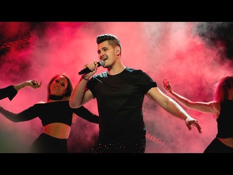 Gabriel Cancela sjunger Sexy back i Idol 2017