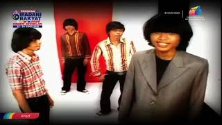 Download lagu The Lipstik-Teruna dan Dara (Muzik Video 2009) mp3 Download lagu The Lipstik-Teruna dan Dara (Muzik Video 2009) mp3