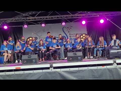 Spink Comhaltas at Fleadh 2022 - Gig Rig - Slides
